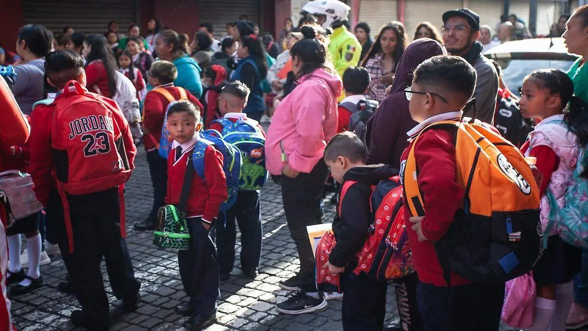 Estudiantes Primaria Beca del Bienestar